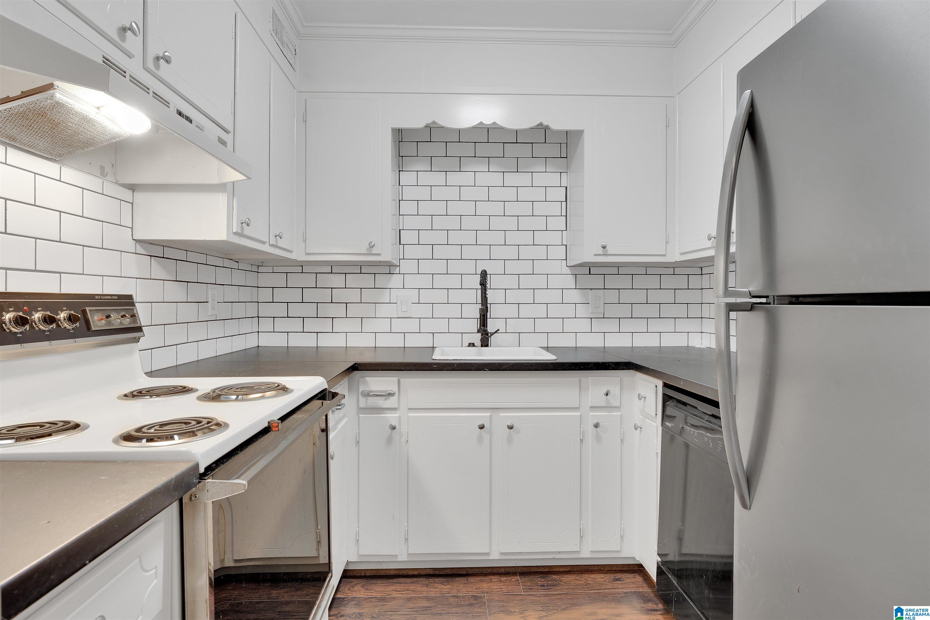 2106 MONTREAT CIRCLE Unit: 2106