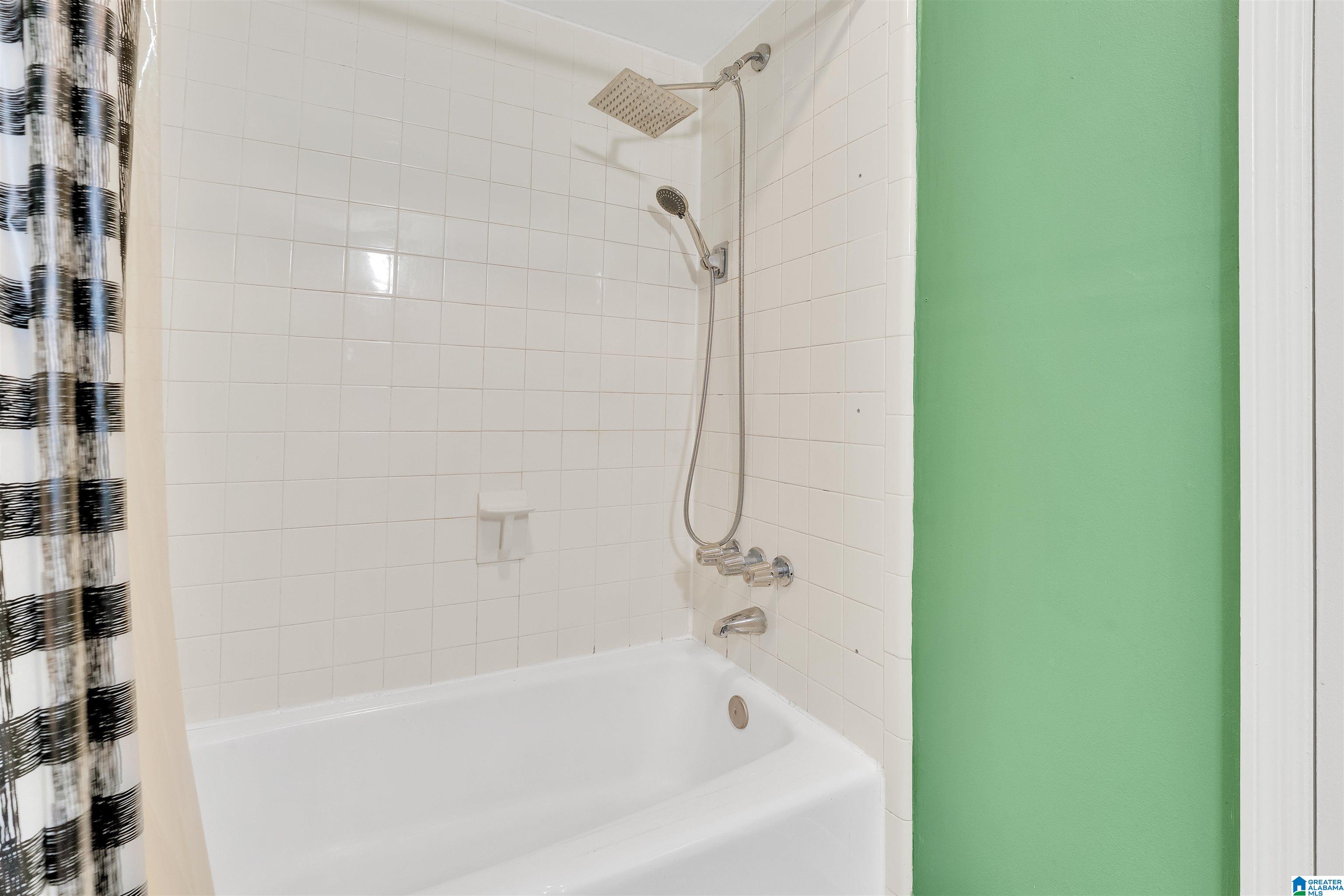 2106 MONTREAT CIRCLE Unit: 2106