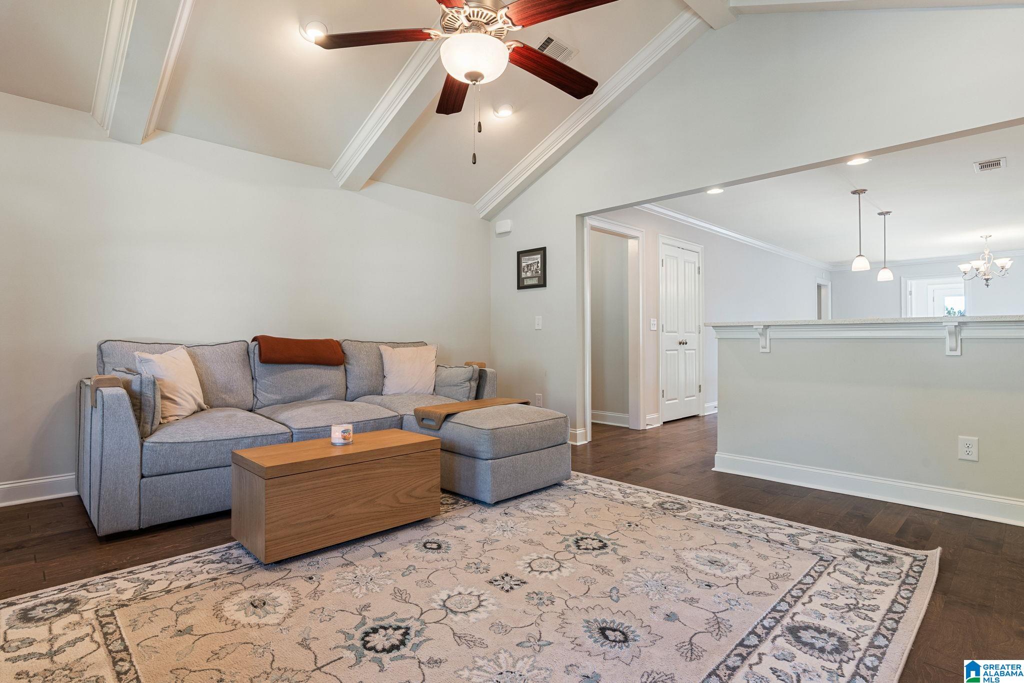 2089 PARK BEND