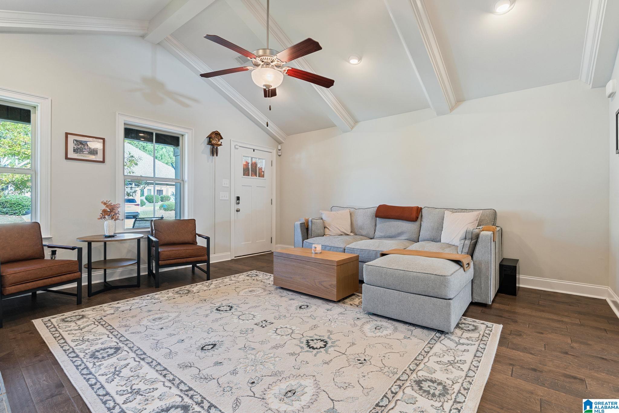 2089 PARK BEND