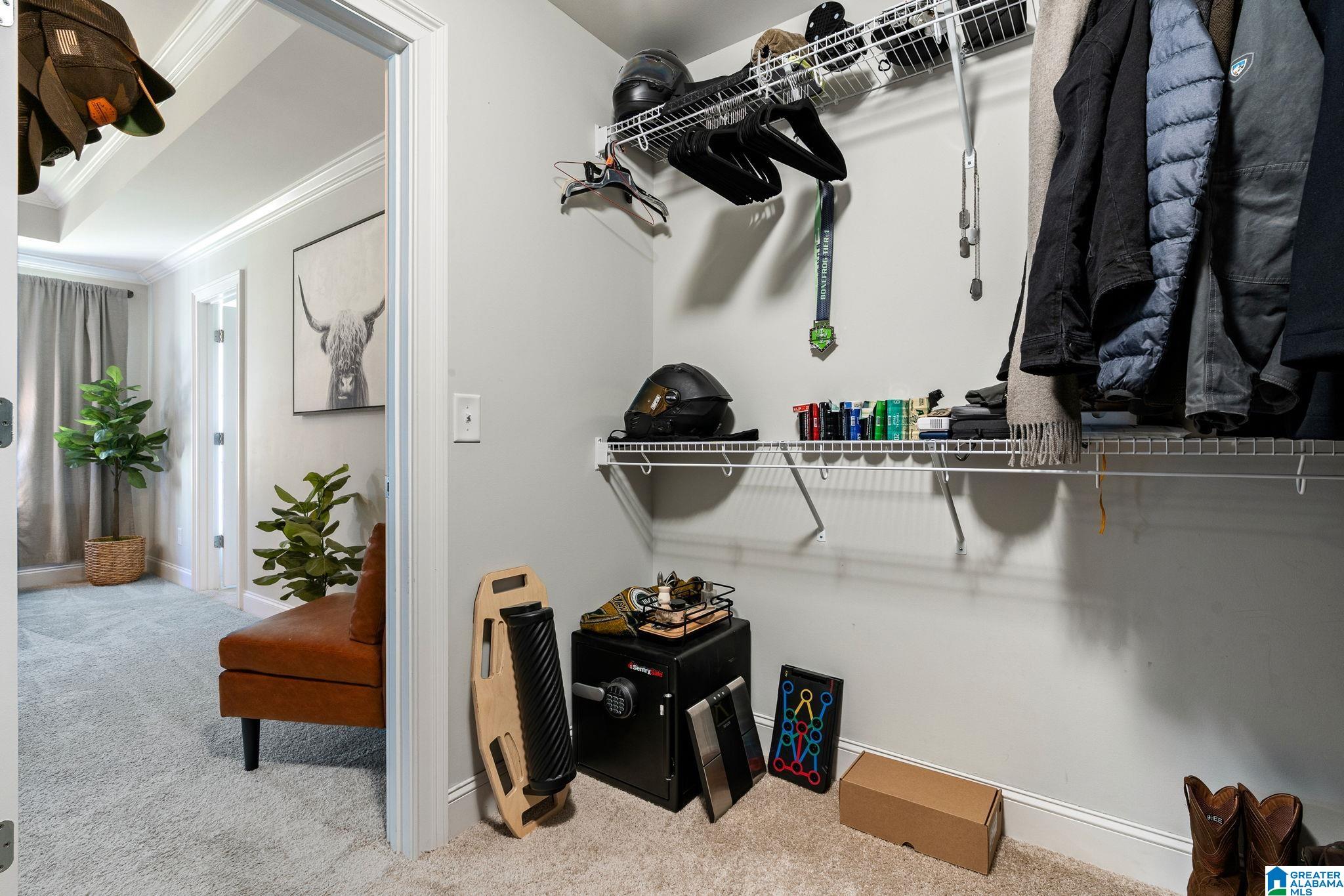 2089 PARK BEND
