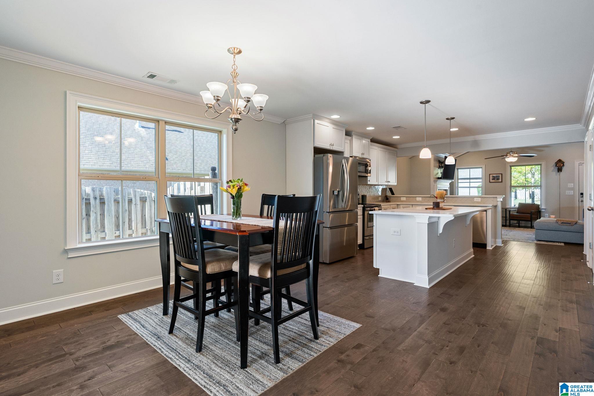 2089 PARK BEND