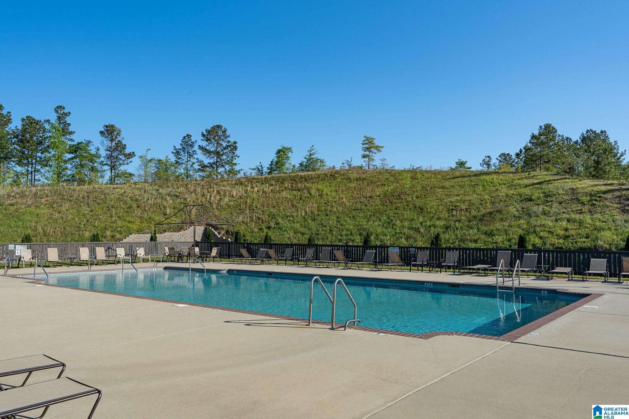 2089 PARK BEND