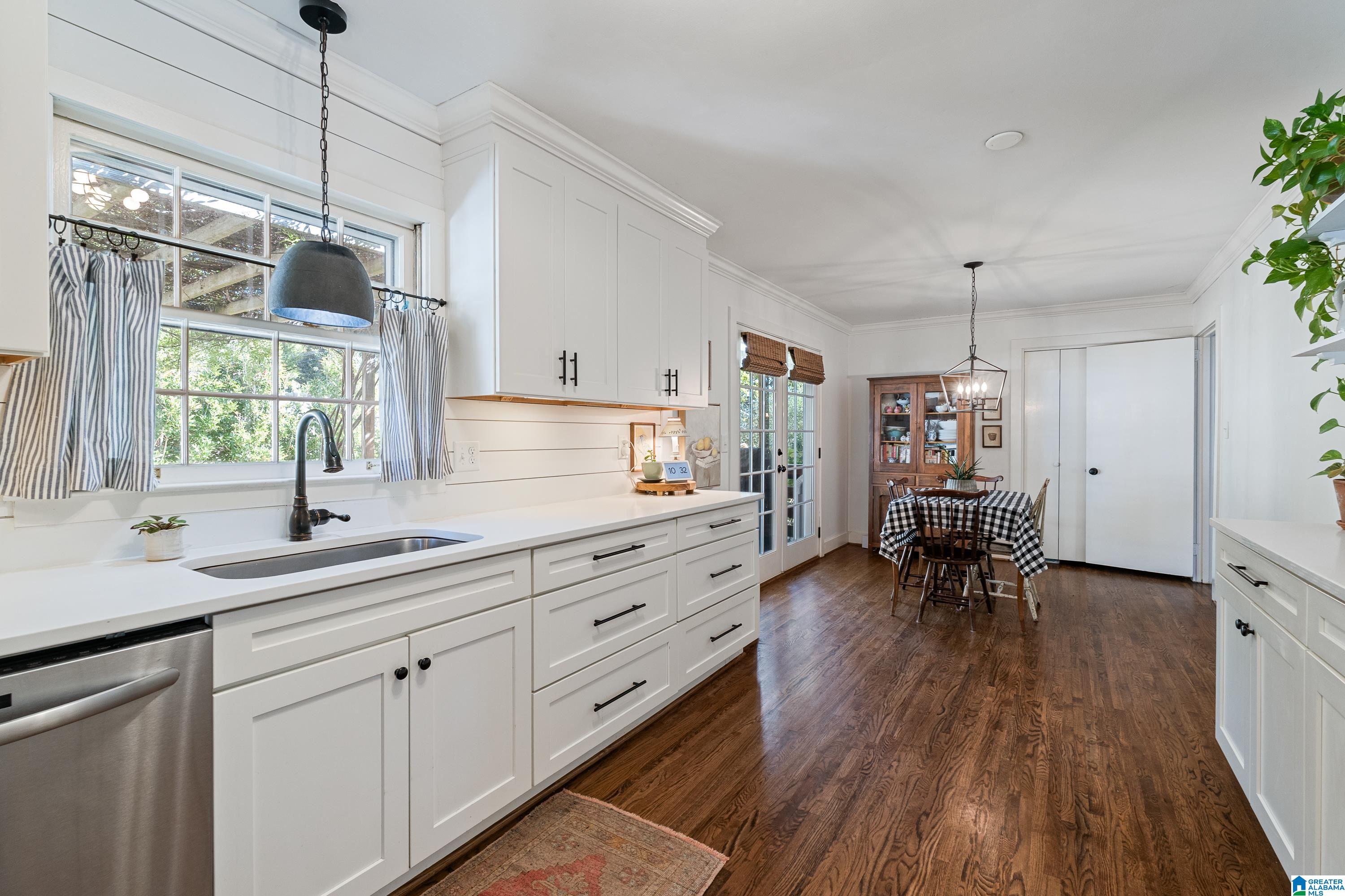 1400 HOLLY OAK DRIVE