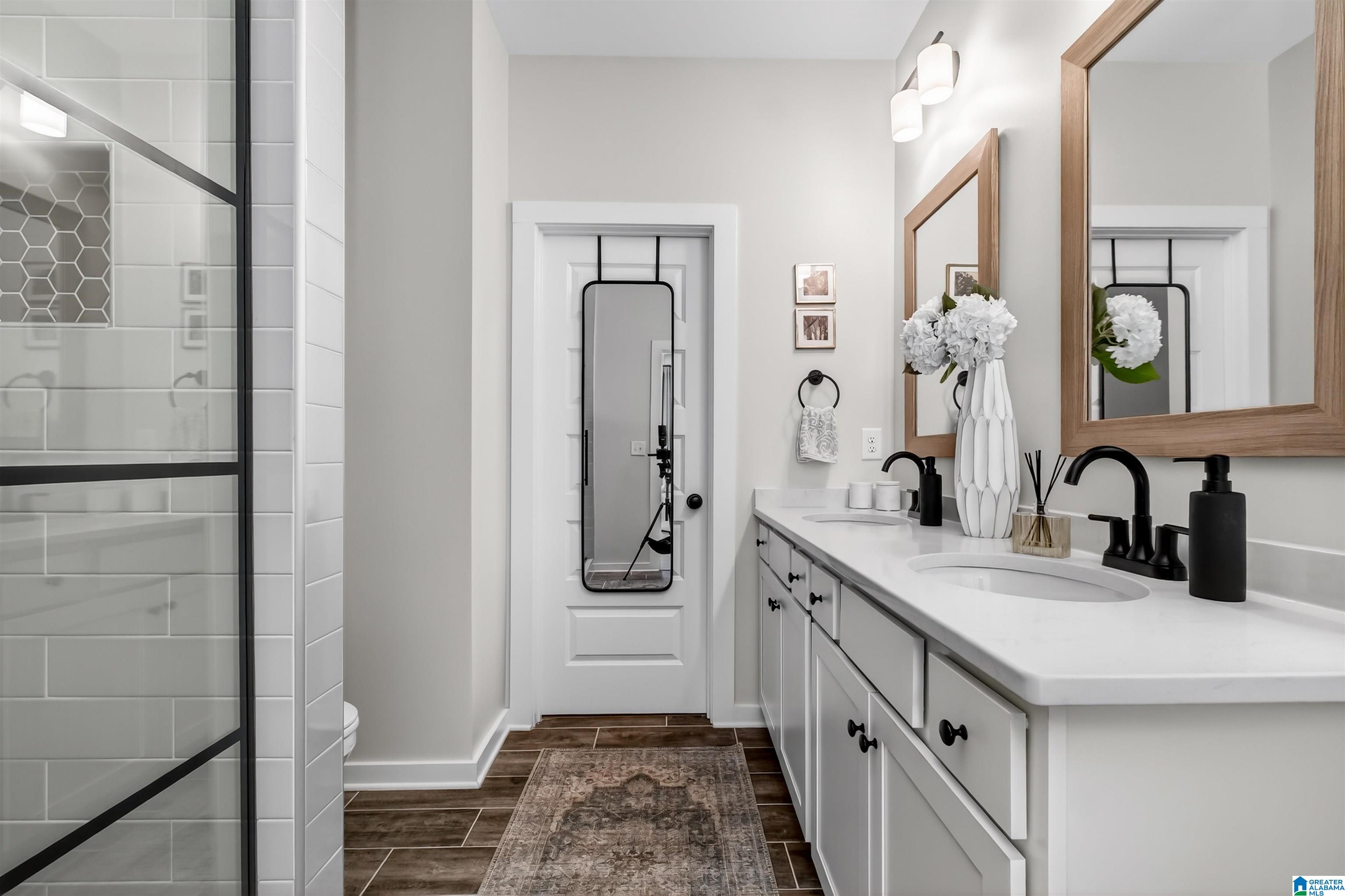 1014 WINDSOR DRIVE