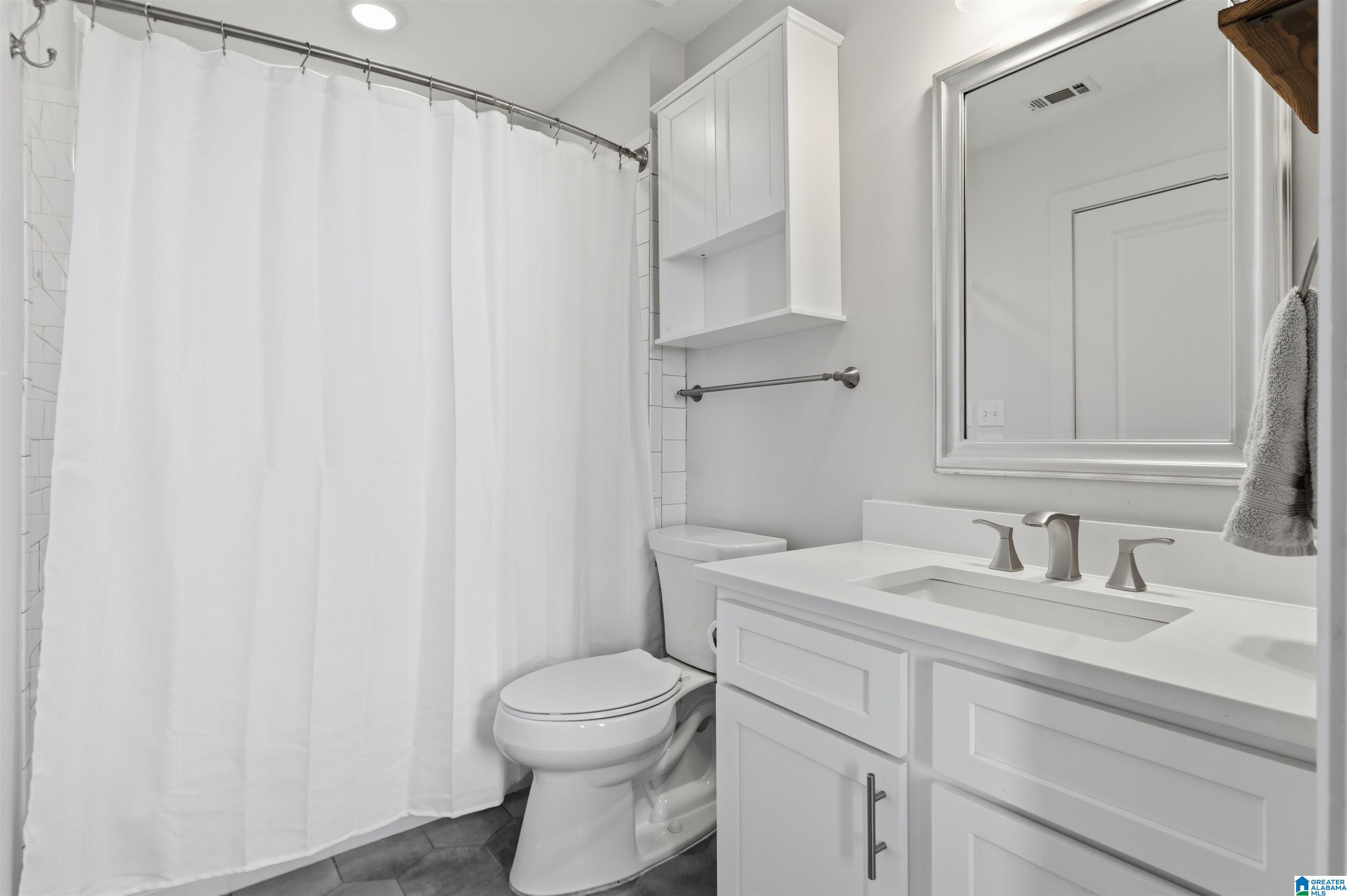 2015 1ST AVENUE Unit: 4A
