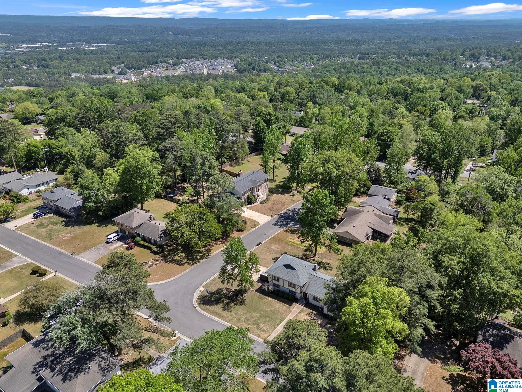 2311 GRANTLAND PLACE