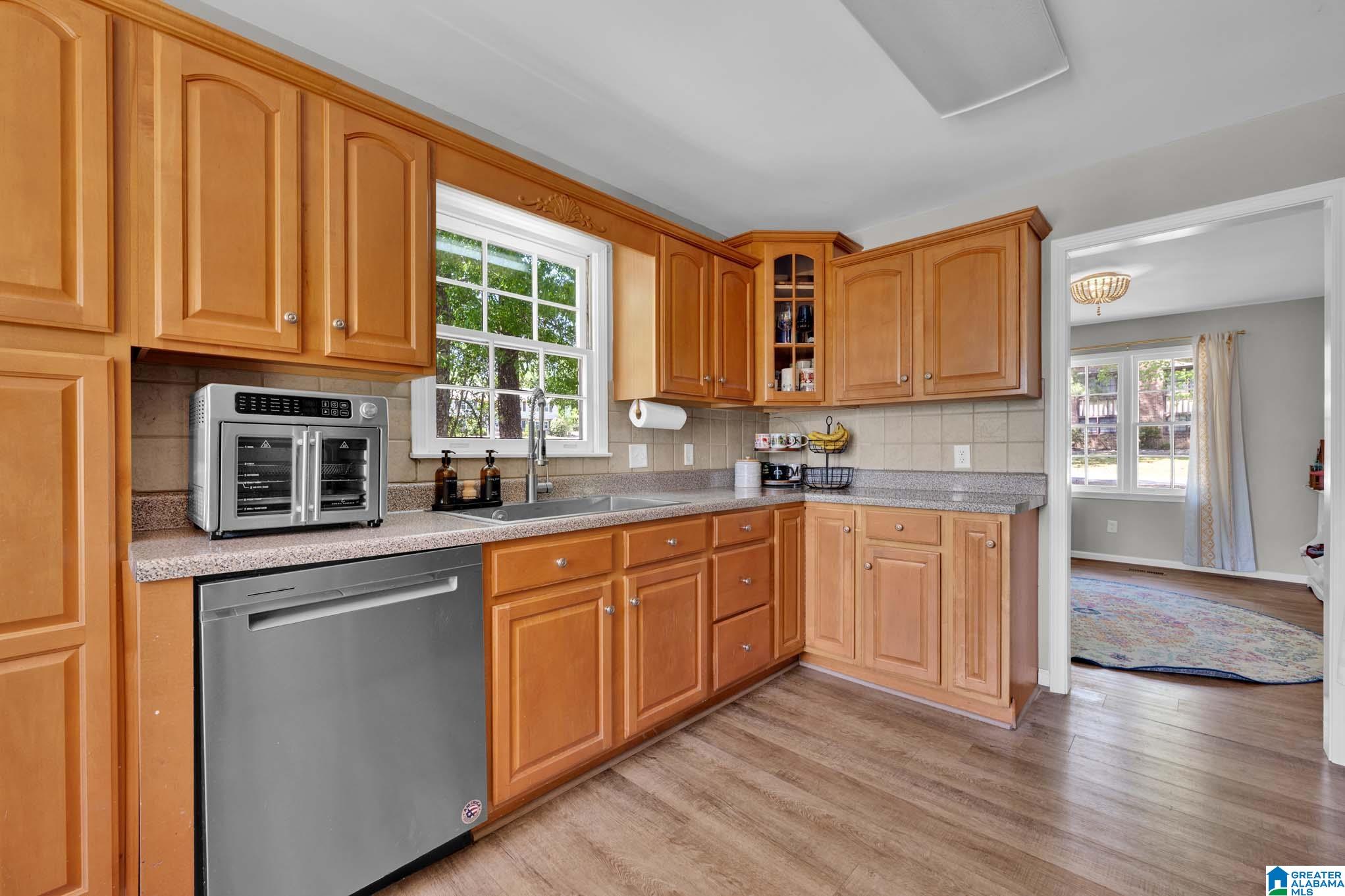 2311 GRANTLAND PLACE