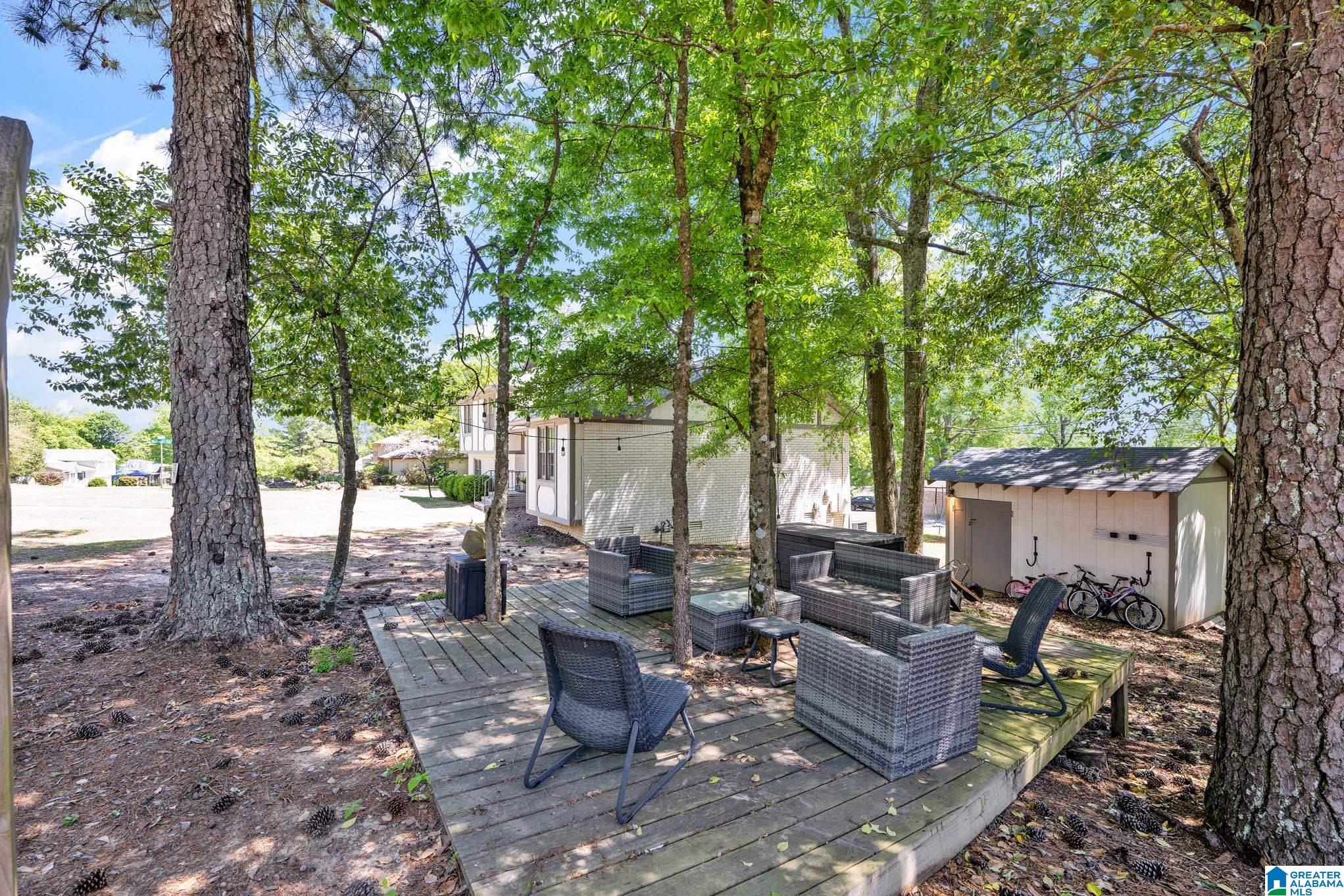 2311 GRANTLAND PLACE