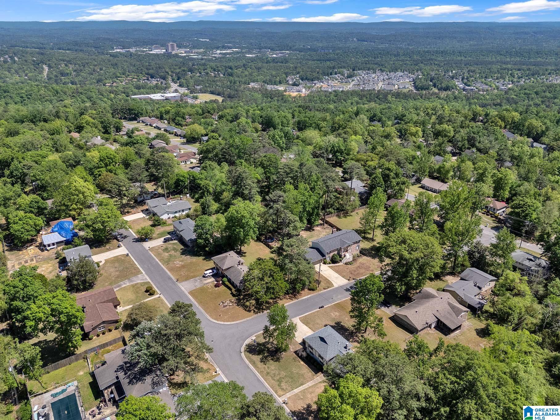 2311 GRANTLAND PLACE