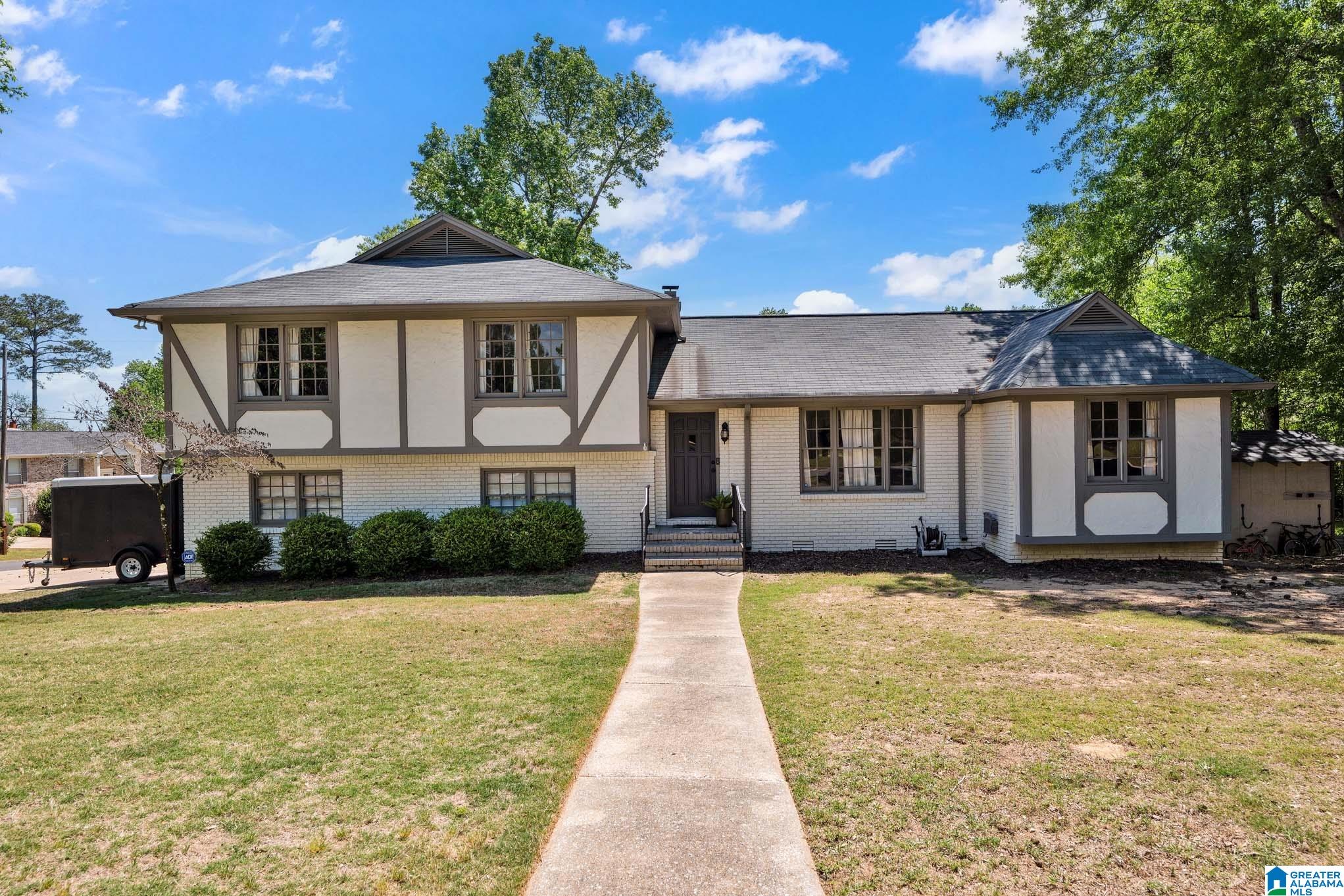 2311 GRANTLAND PLACE