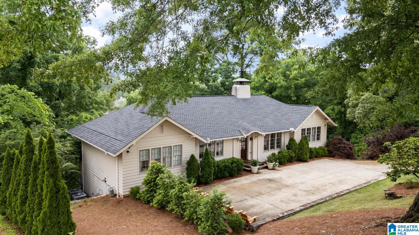 3520 MOUNTAIN PARK DRIVE