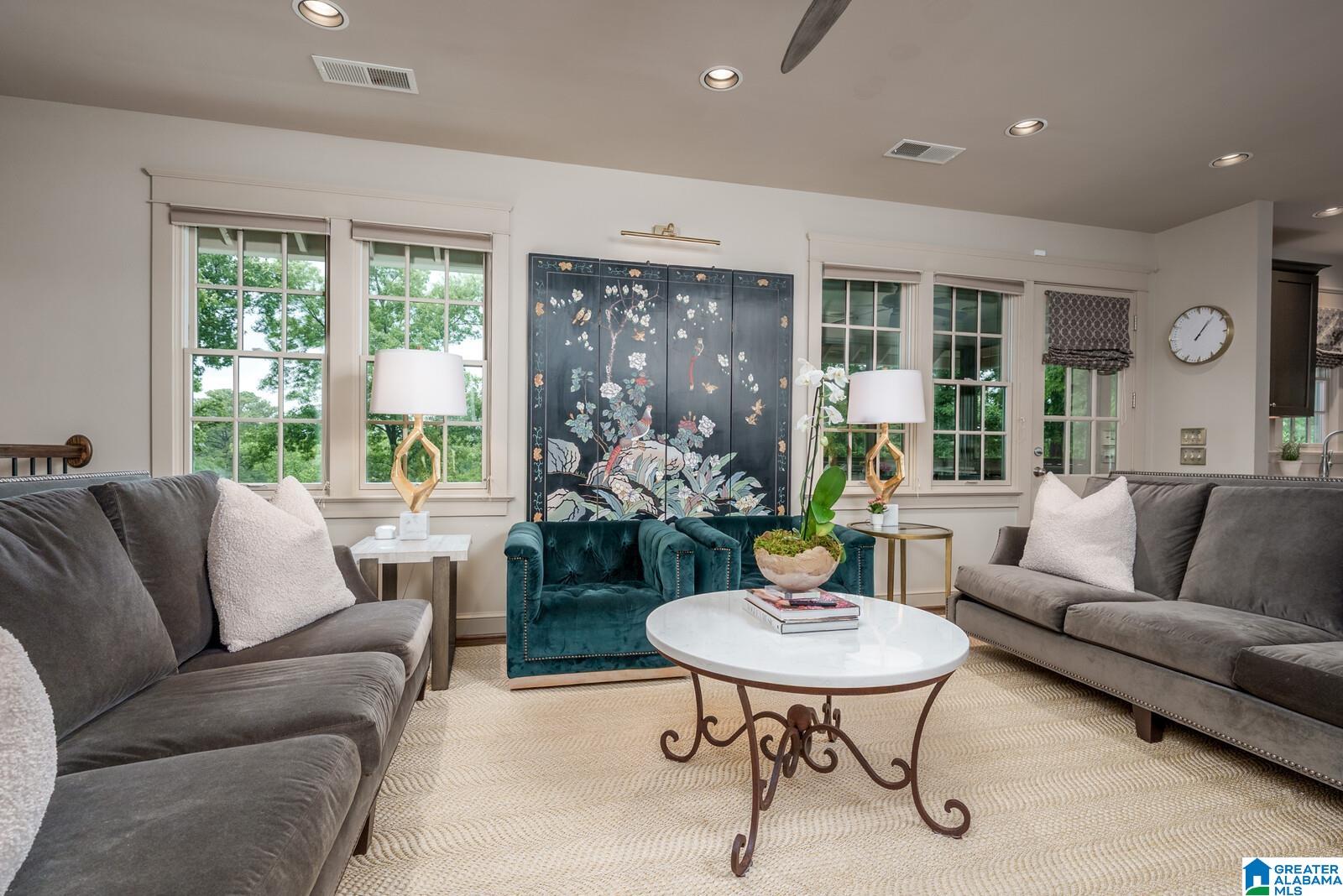 3520 MOUNTAIN PARK DRIVE