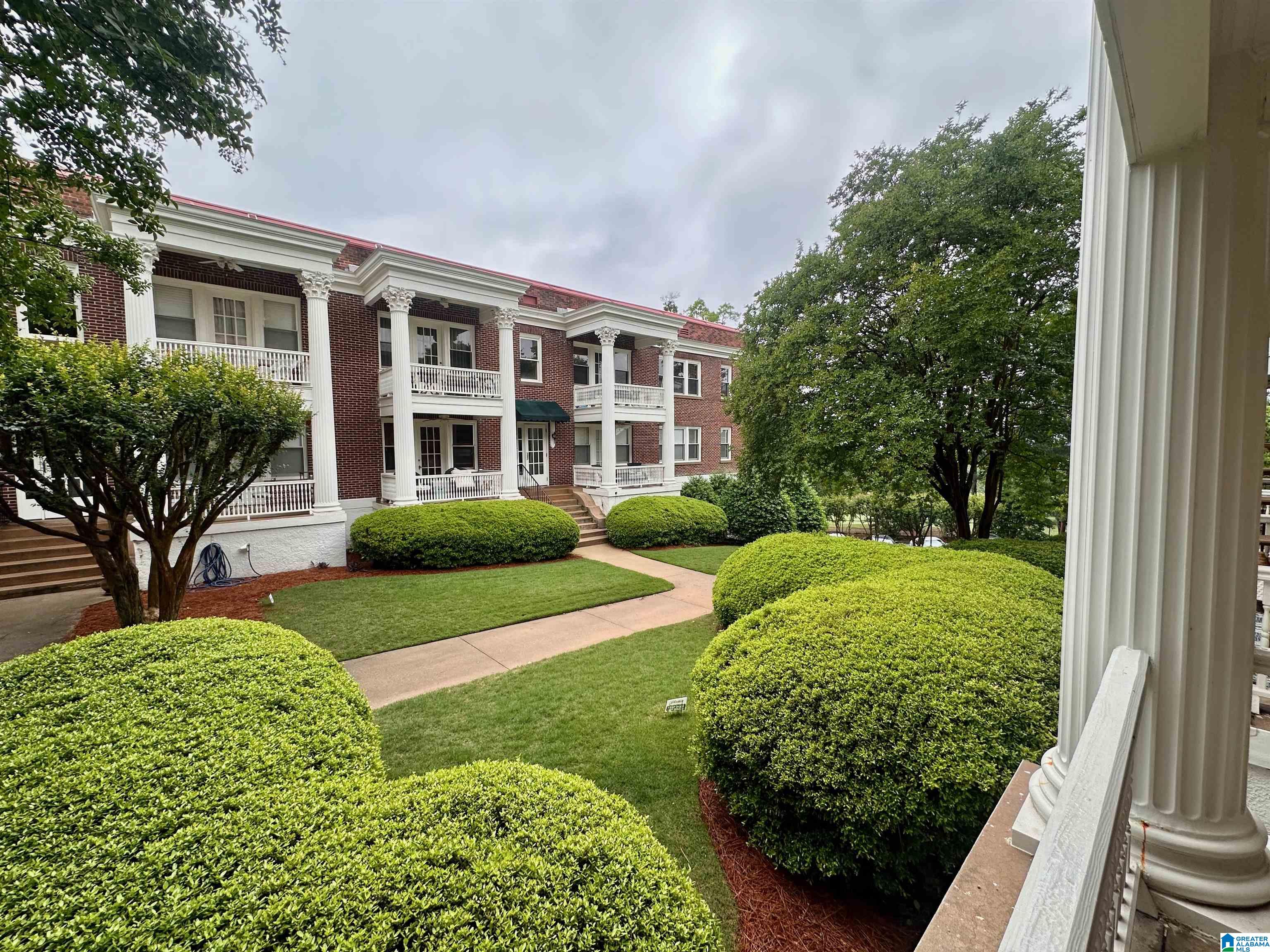 3809 12TH COURT S Unit: B-1