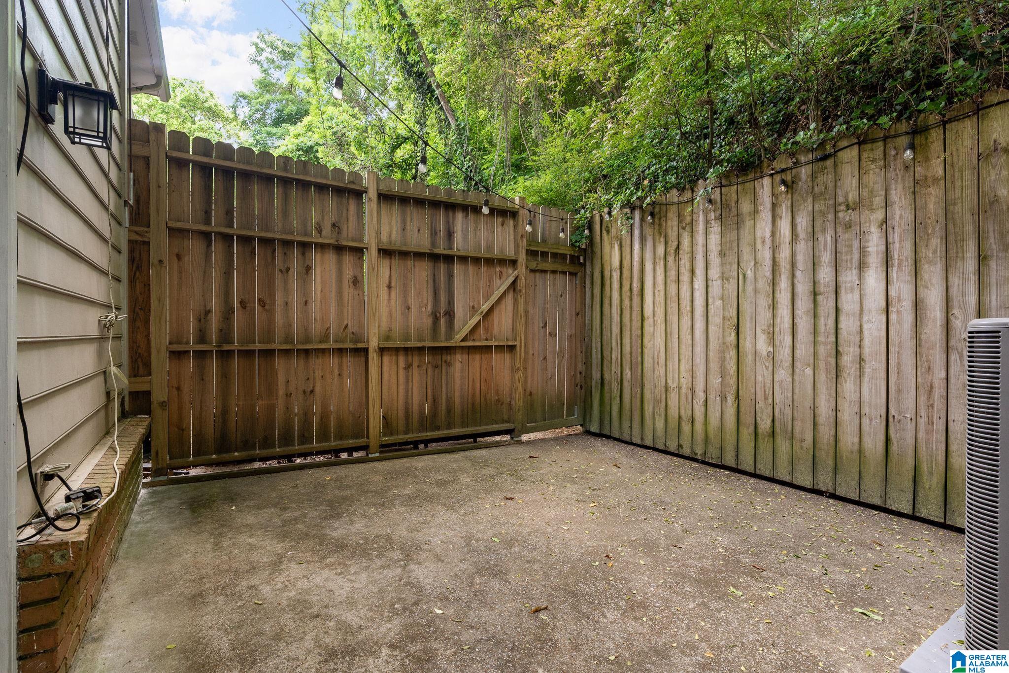 3416 WISTERWOOD LANE