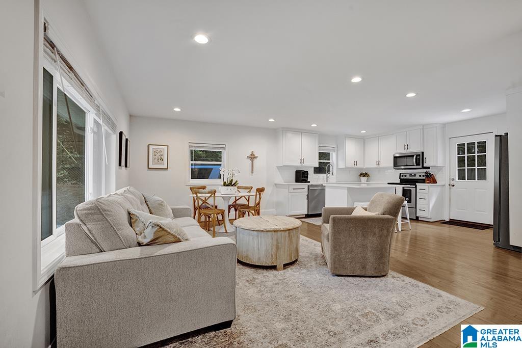 1905 22ND STREET S