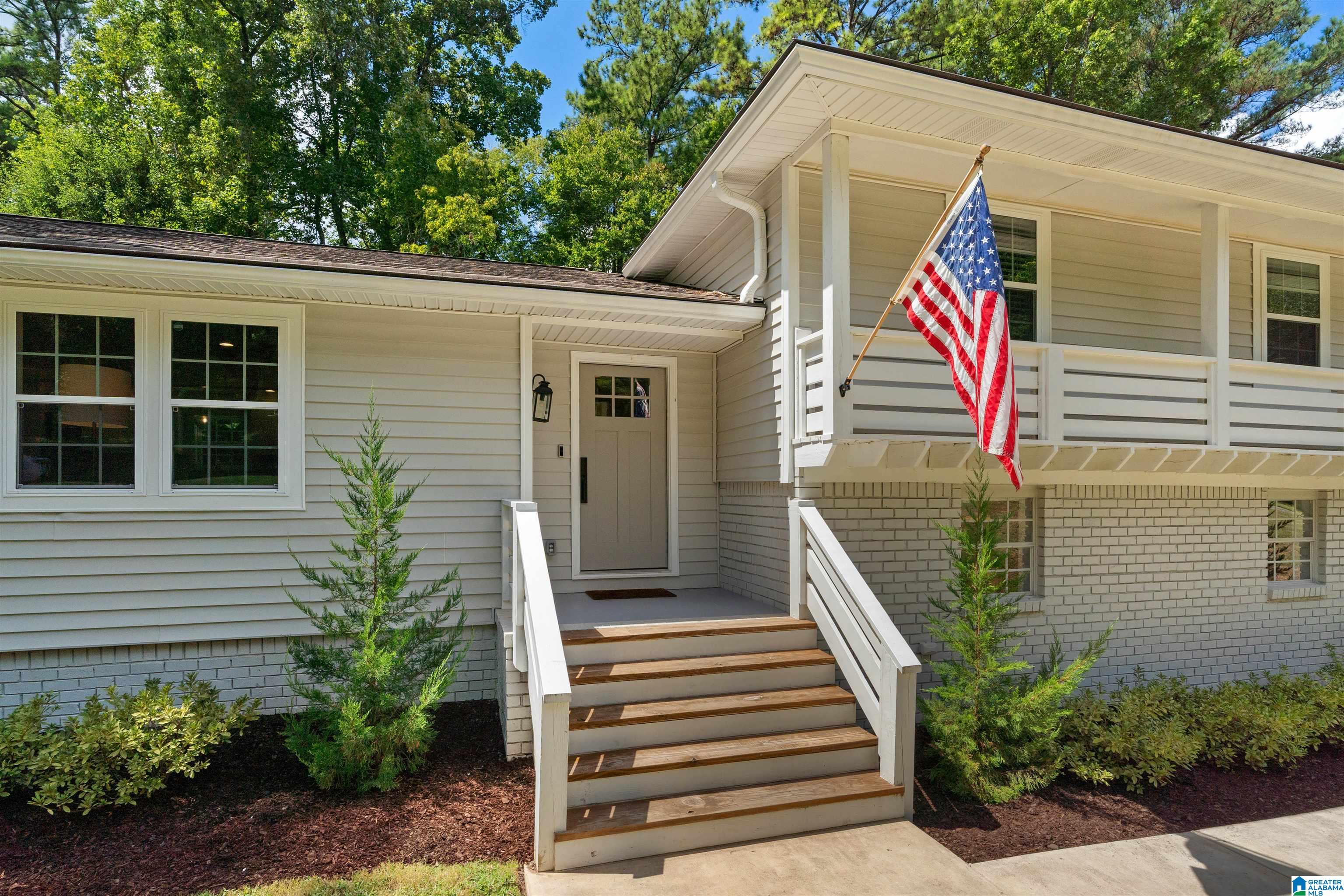 2295 WOODCREEK DRIVE