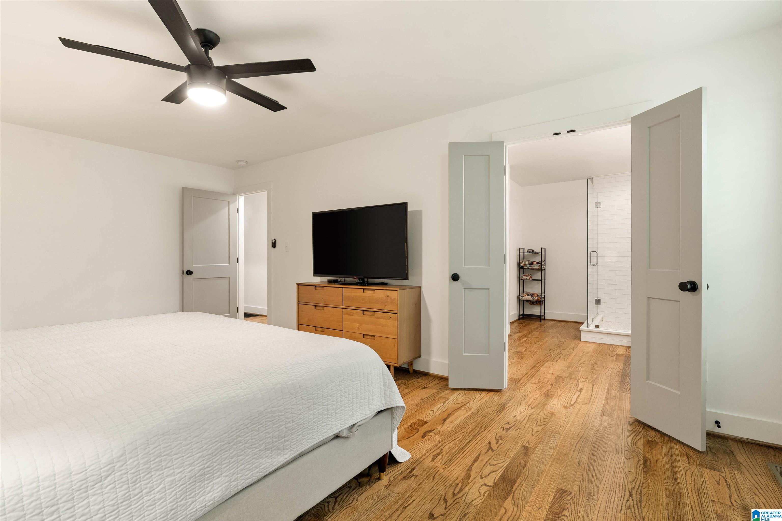 2295 WOODCREEK DRIVE