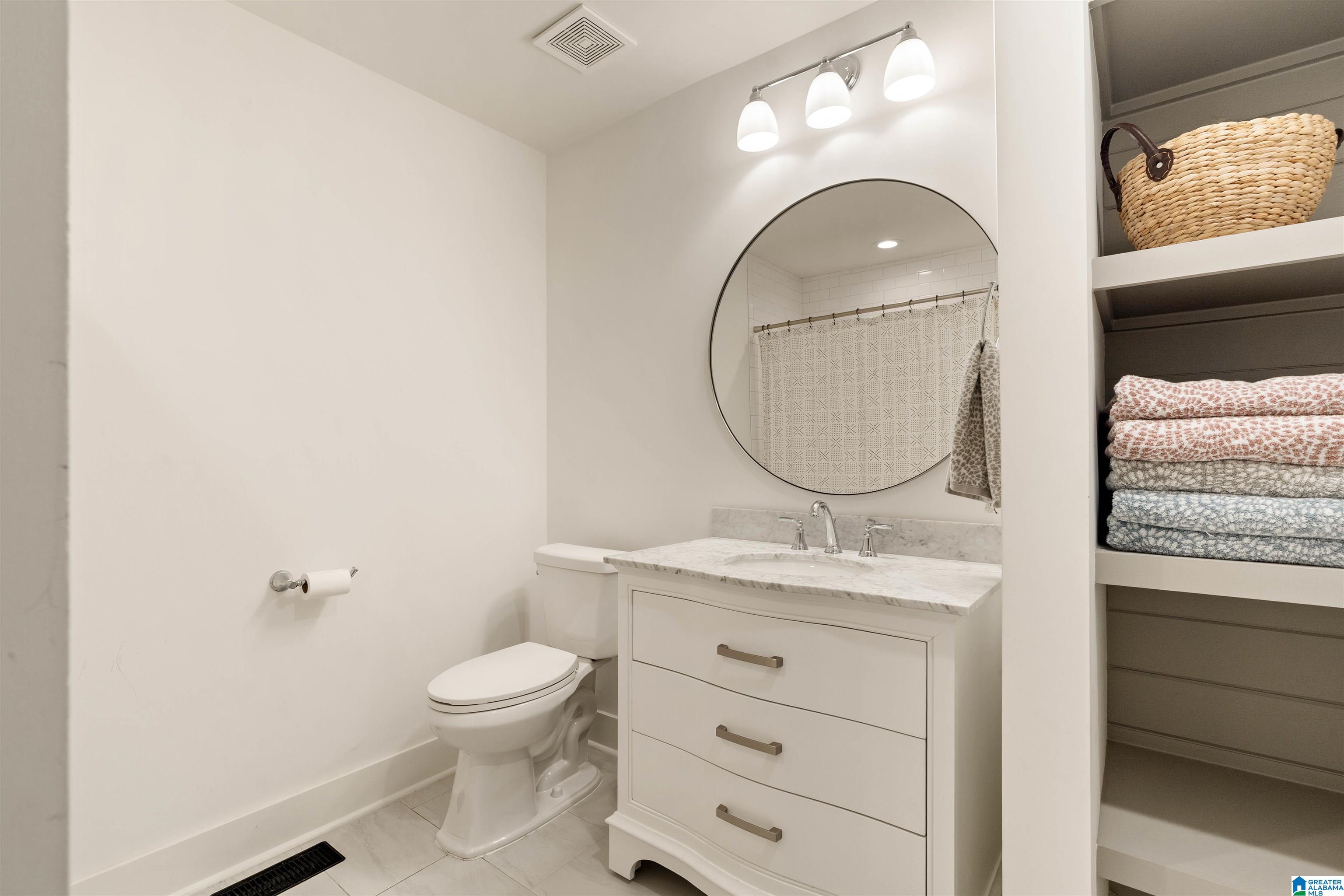 2295 WOODCREEK DRIVE