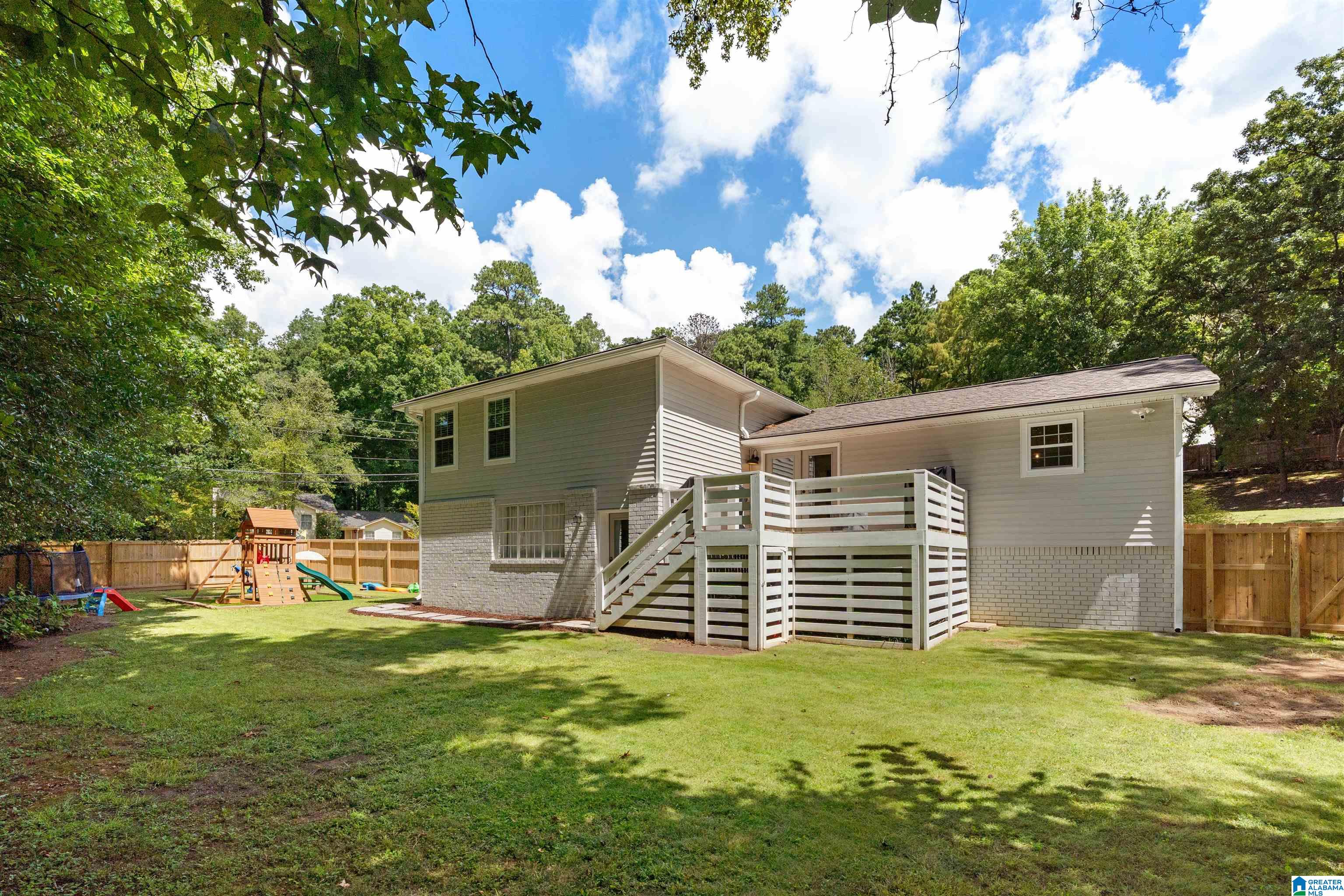 2295 WOODCREEK DRIVE