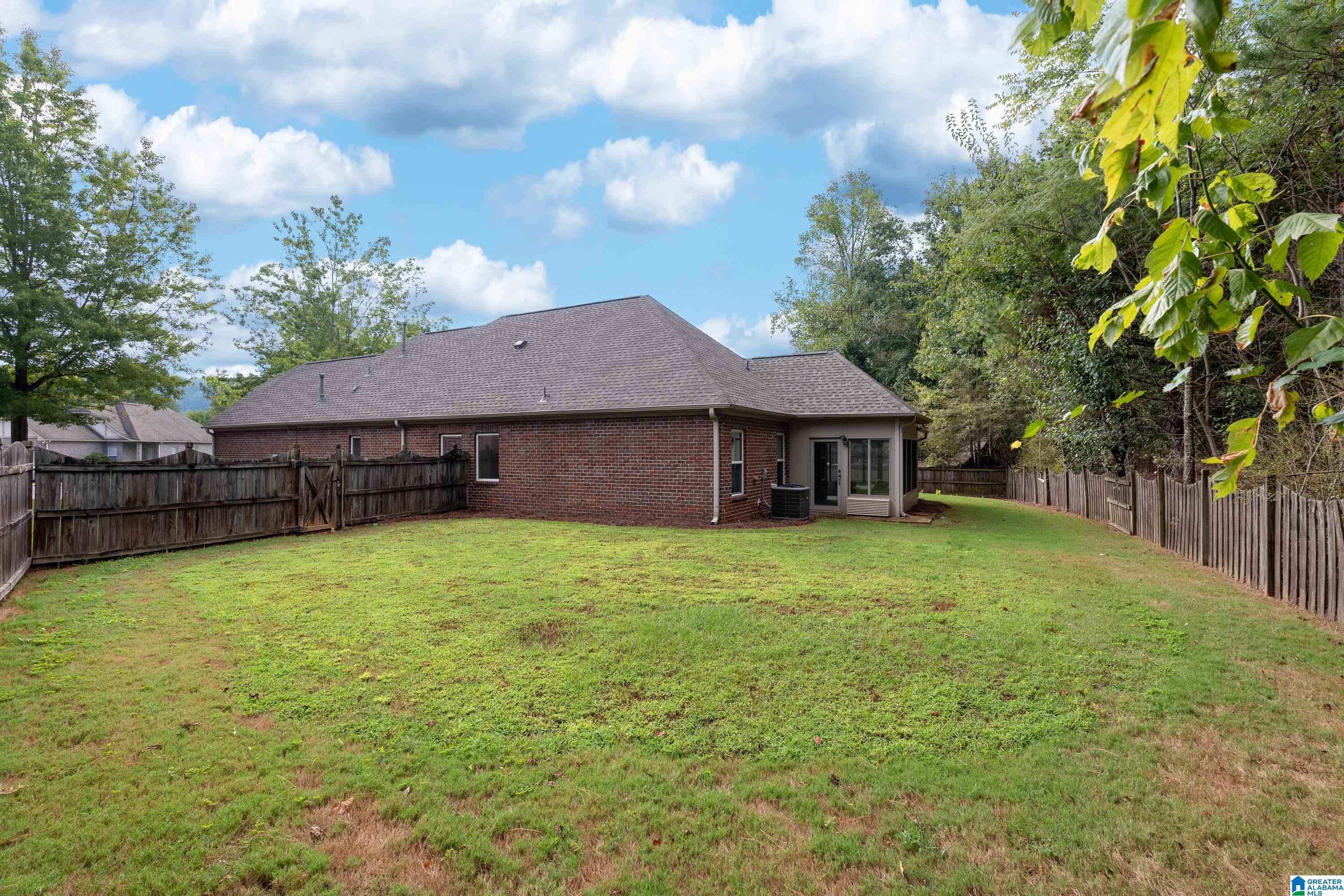 2828 OXMOOR GLEN DRIVE