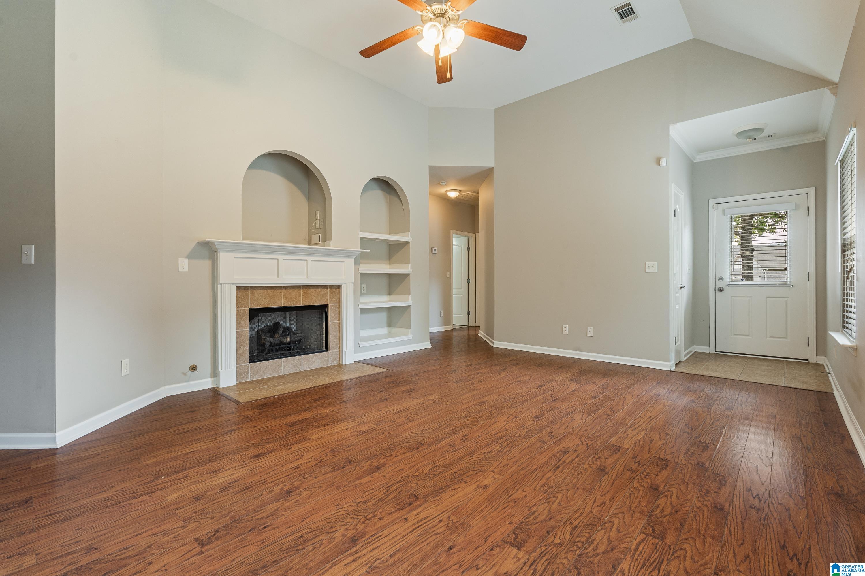 2828 OXMOOR GLEN DRIVE