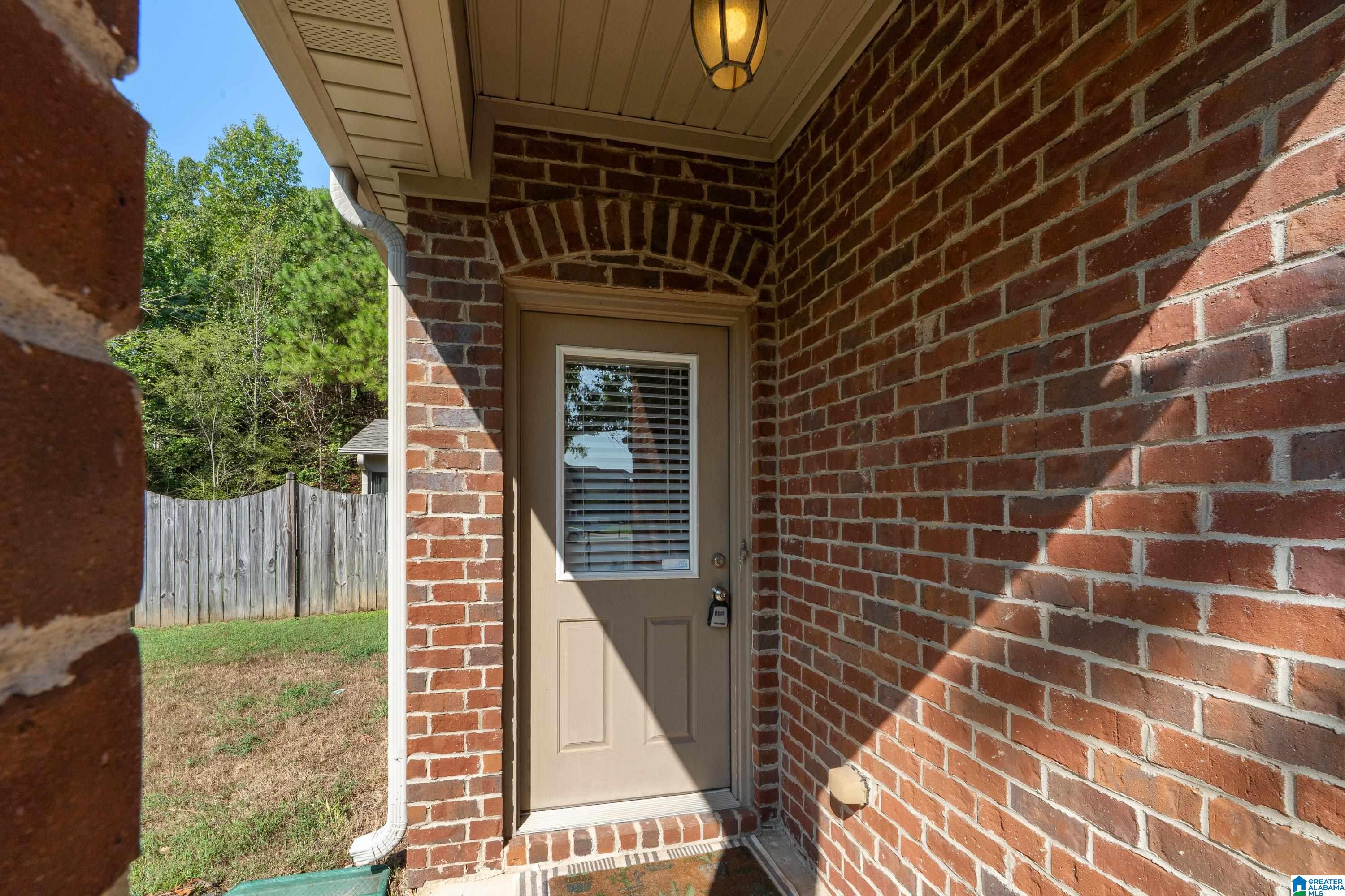2828 OXMOOR GLEN DRIVE