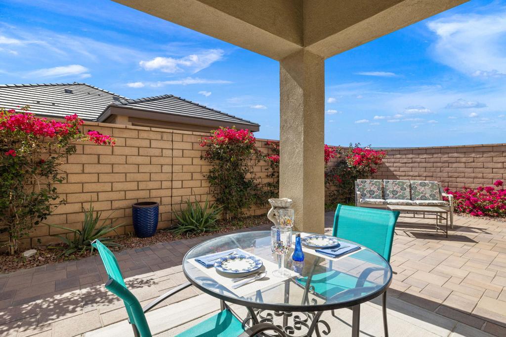 85349 Campana Avenue