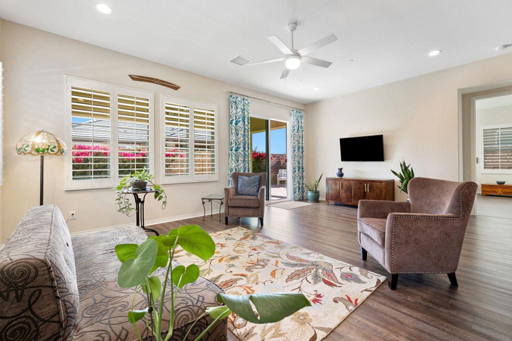 85349 Campana Avenue