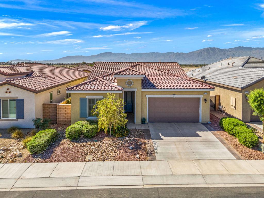 85349 Campana Avenue