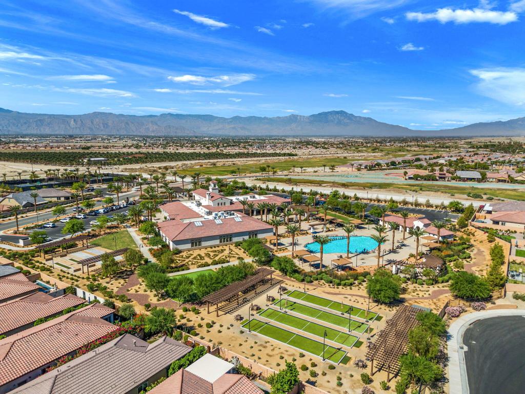 85349 Campana Avenue