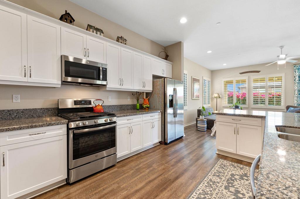 85349 Campana Avenue