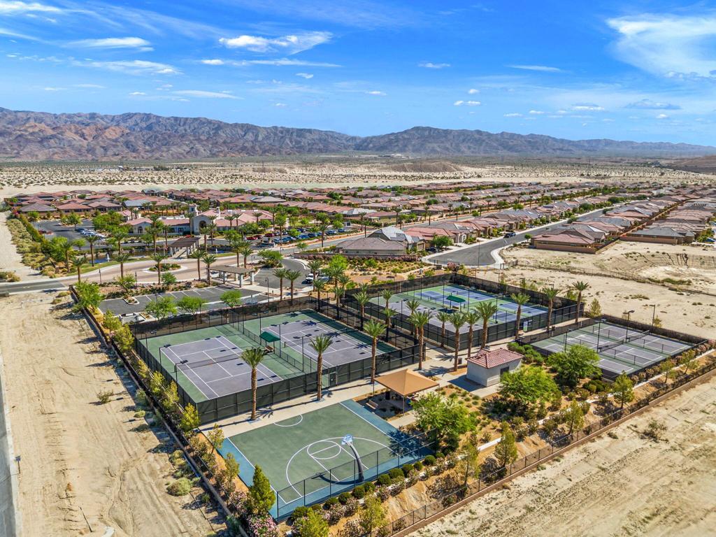 85349 Campana Avenue