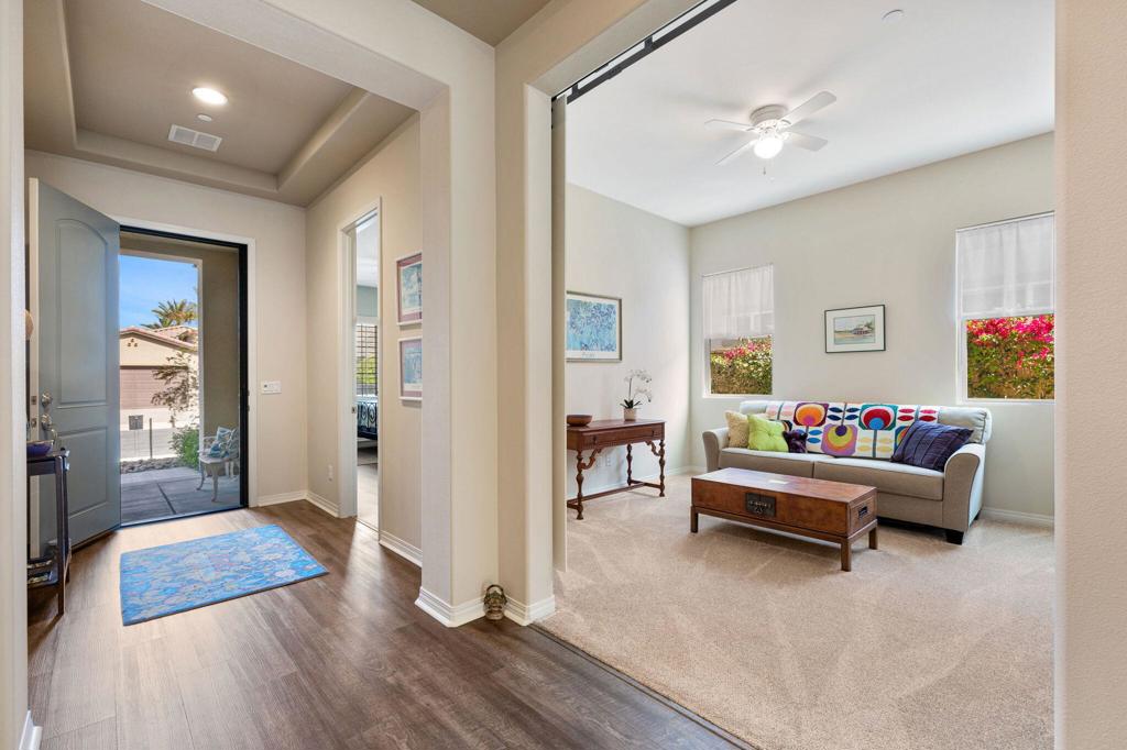 85349 Campana Avenue