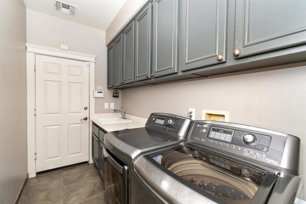 45935 Spyglass Hill Street