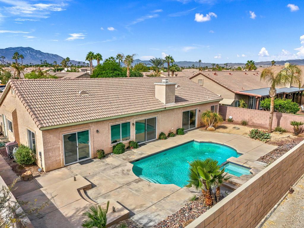 44920 Los Manos Drive