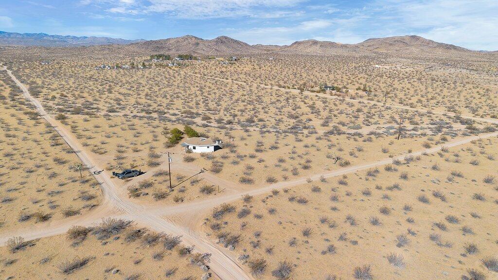 1674 Mason Dixon Road