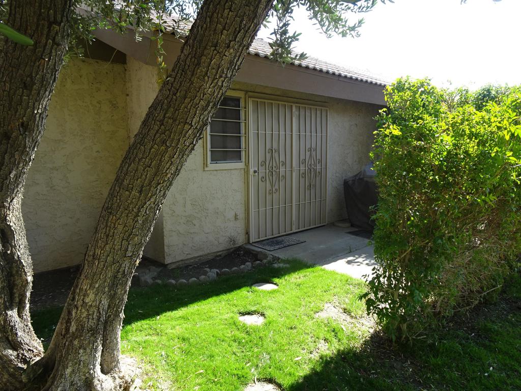 47395 Monroe Street 173