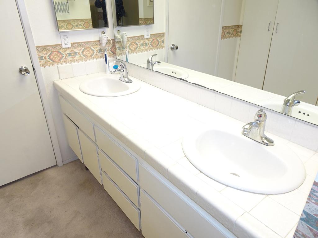 47395 Monroe Street 173