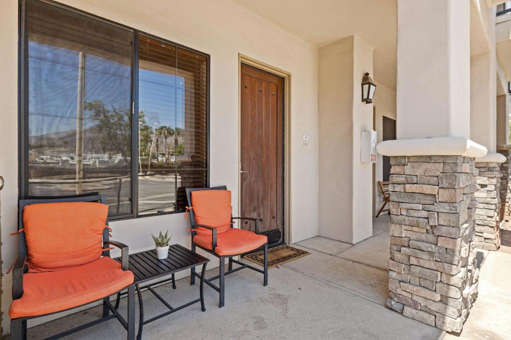 50700 Santa Rosa Plaza 1
