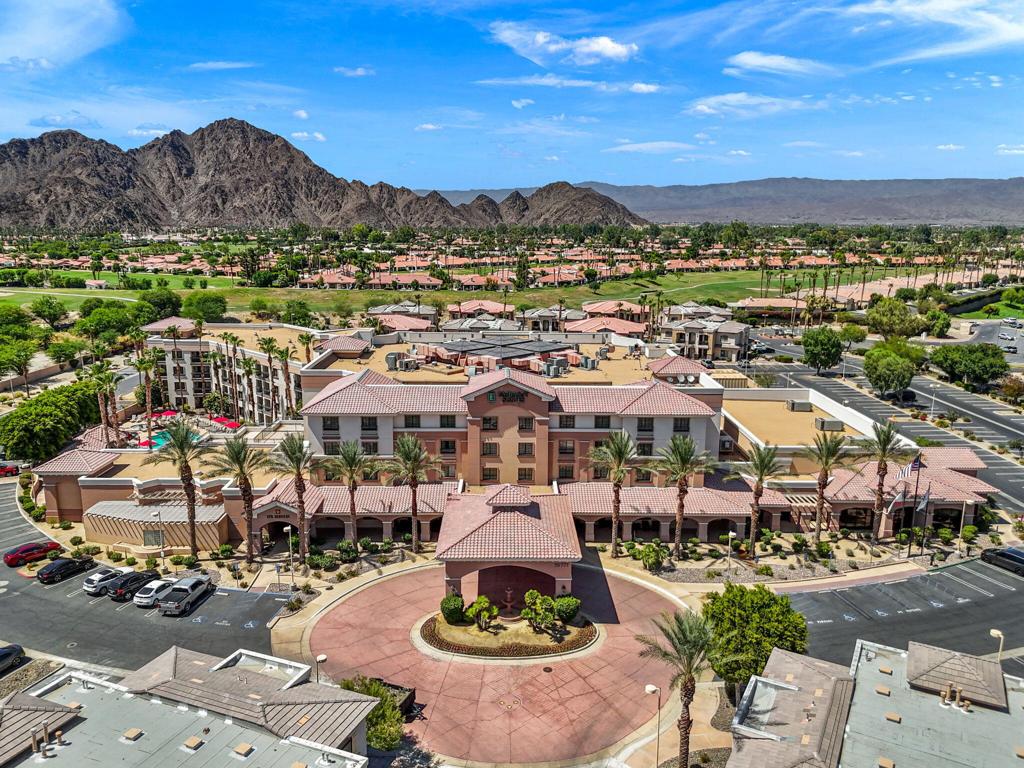 50700 Santa Rosa Plaza 7