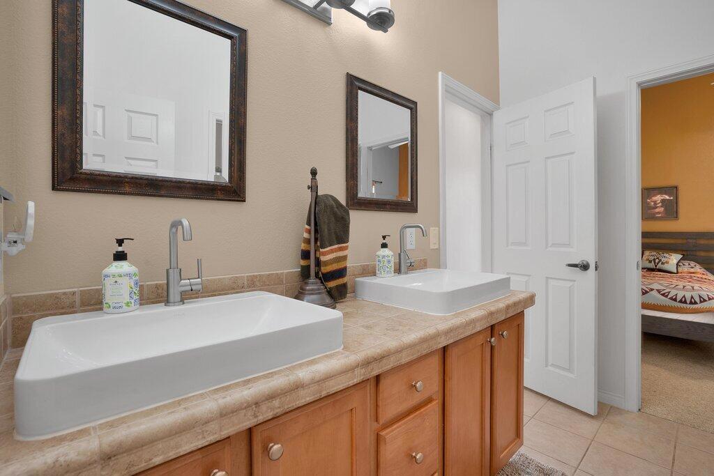 54100 Avenida Vallejo