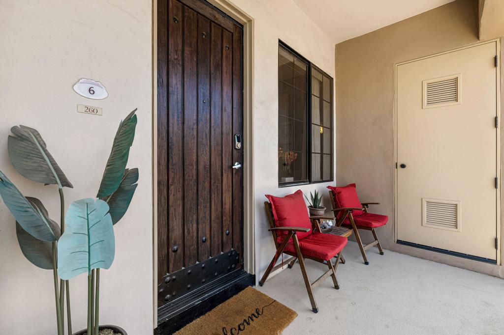 50750 Santa Rosa Plaza 6