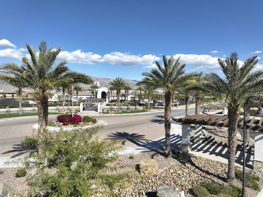 85557 Veneto Lane