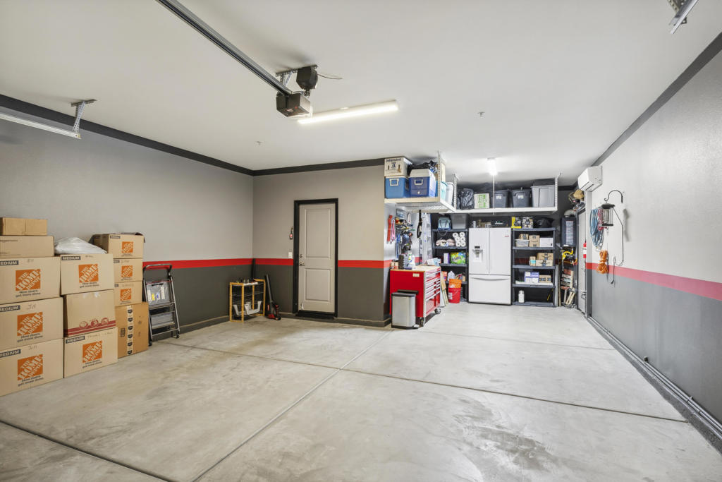 85557 Veneto Lane