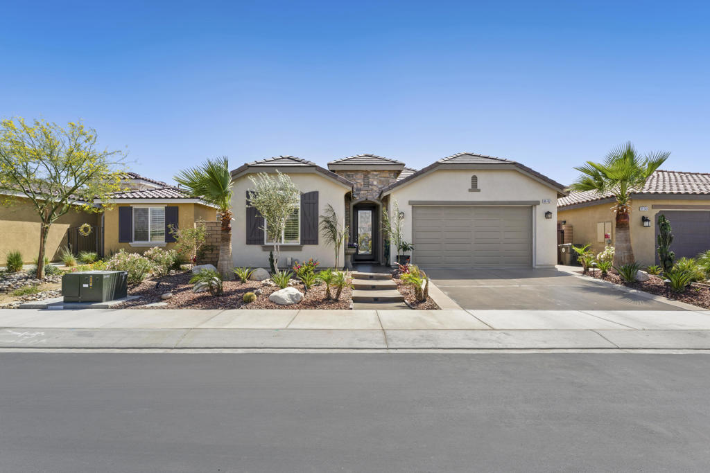 85557 Veneto Lane