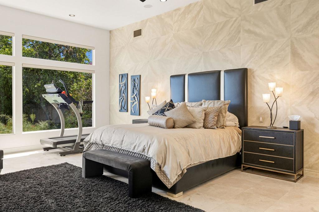 334 Crest Lake Drive