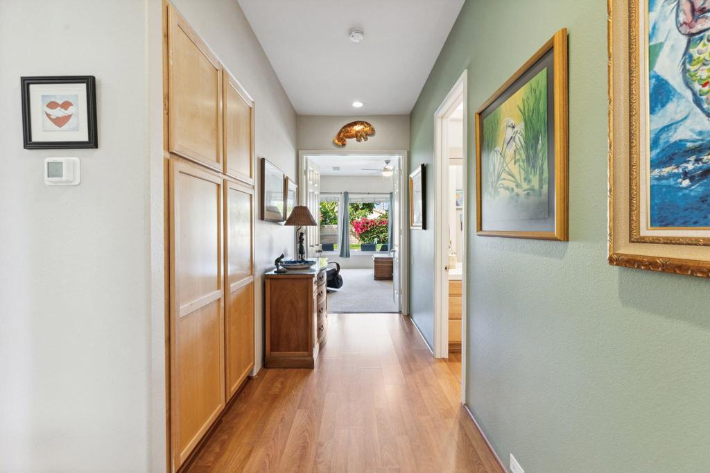 40785 Avenida Rosario