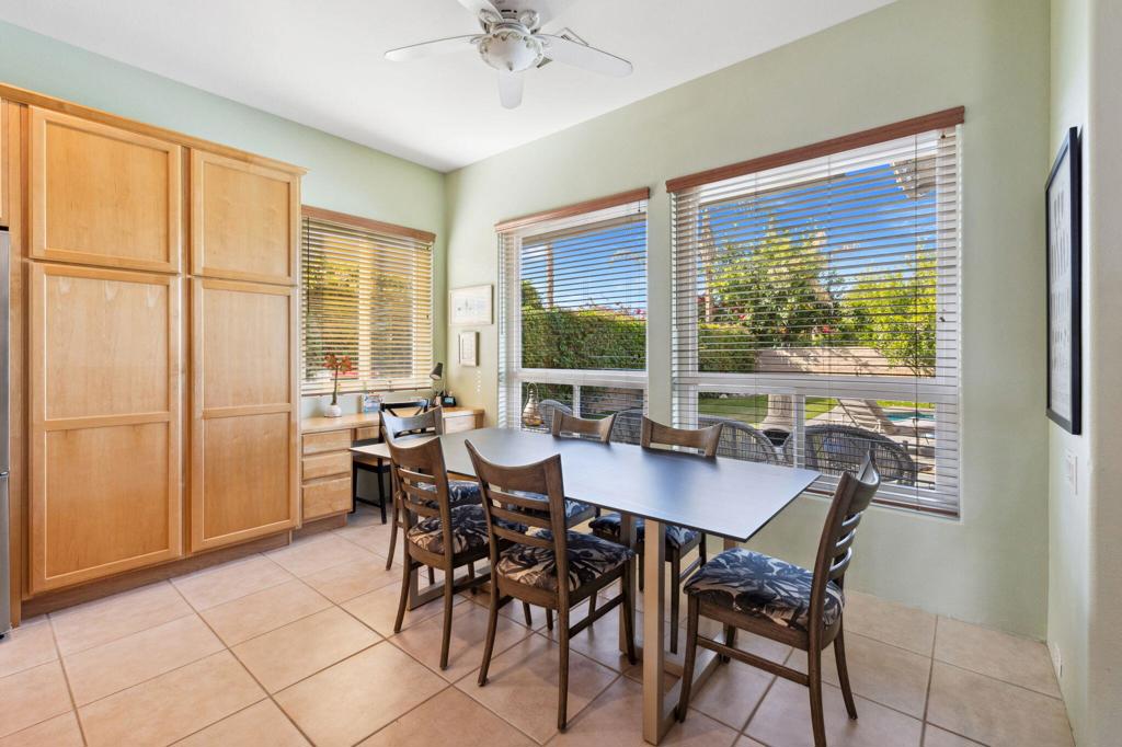 40785 Avenida Rosario