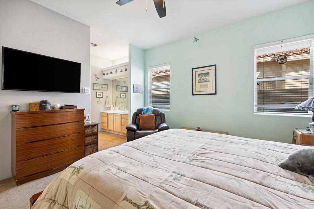 40785 Avenida Rosario